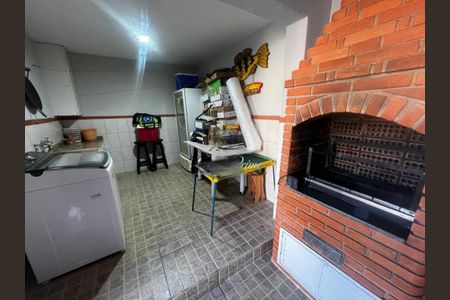 Casa à venda com 5 quartos, 200m² em Cidade Dutra, São Paulo