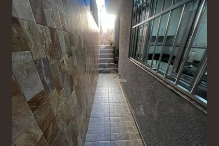 Casa à venda com 5 quartos, 200m² em Cidade Dutra, São Paulo