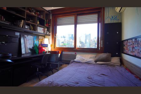 Quarto 2 de apartamento para alugar com 4 quartos, 200m² em Petrópolis, Porto Alegre