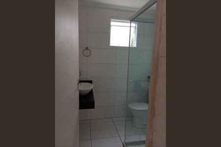 Banheiro de apartamento para alugar com 2 quartos, 42m² em Jardim Bonifacio, São Paulo