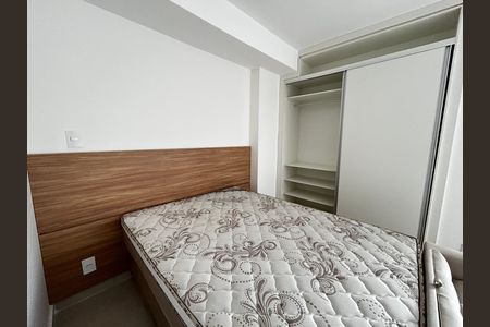 Studio para alugar com 39m², 1 quarto e sem vaga Studio para alugar com 39m², 1 quarto e sem vagaSala/Quarto