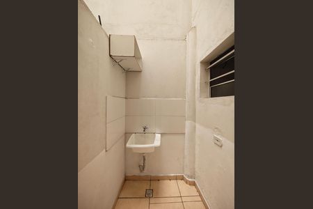 Área de Serviço de casa para alugar com 1 quarto, 25m² em Parque Novo Mundo, São Paulo
