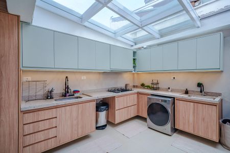 Casa de condomínio à venda com 115m², 2 quartos e 1 vaga Casa de condomínio à venda com 115m², 2 quartos e 1 vagaCozinha