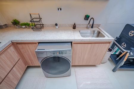 Área de Serviço de casa de condomínio à venda com 2 quartos, 115m² em Rio Pequeno, São Paulo