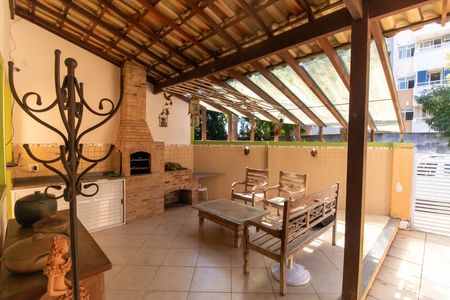 Casa de condomínio à venda com 150m², 3 quartos e 1 vaga Casa de condomínio à venda com 150m², 3 quartos e 1 vagaVista da Sala