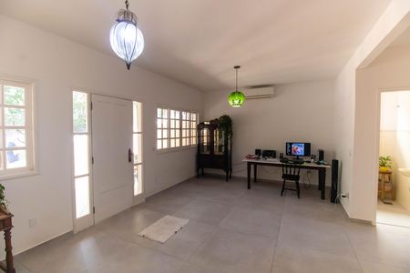 Casa de condomínio à venda com 150m², 3 quartos e 1 vaga Casa de condomínio à venda com 150m², 3 quartos e 1 vagaSala