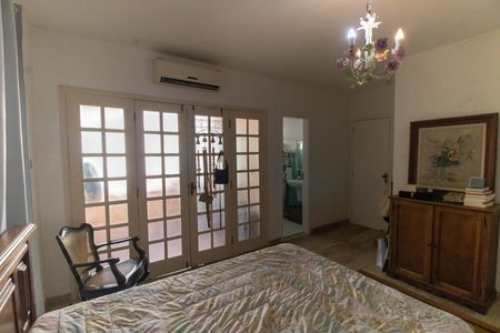 Casa de condomínio à venda com 150m², 3 quartos e 1 vaga Casa de condomínio à venda com 150m², 3 quartos e 1 vagaSuíte