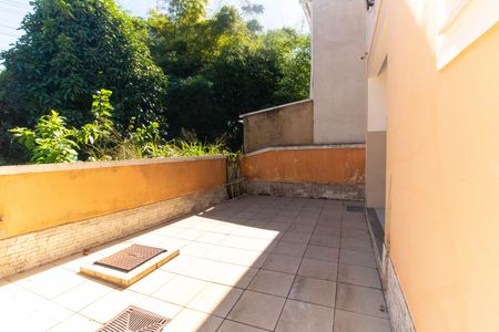 Casa de condomínio à venda com 150m², 3 quartos e 1 vaga Casa de condomínio à venda com 150m², 3 quartos e 1 vagaÁrea externa