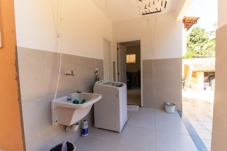 Área de Serviço de casa de condomínio à venda com 3 quartos, 150m² em Maria Paula, Niterói