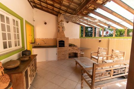 Casa de condomínio à venda com 150m², 3 quartos e 1 vaga Casa de condomínio à venda com 150m², 3 quartos e 1 vagaÁrea externa