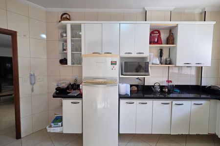 Apartamento para alugar com 101m², 2 quartos e 1 vaga Apartamento para alugar com 101m², 2 quartos e 1 vagaCozinha