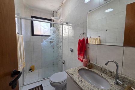 Apartamento para alugar com 101m², 2 quartos e 1 vaga Apartamento para alugar com 101m², 2 quartos e 1 vagaBanheiro