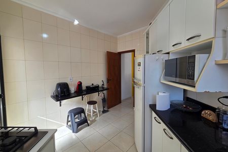Apartamento para alugar com 101m², 2 quartos e 1 vaga Apartamento para alugar com 101m², 2 quartos e 1 vagaCozinha
