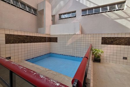 Apartamento para alugar com 101m², 2 quartos e 1 vaga Apartamento para alugar com 101m², 2 quartos e 1 vagaÁrea comum - Piscina
