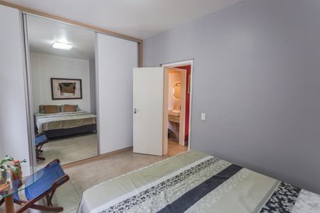 Apartamento à venda com 49m², 1 quarto e sem vagaQuarto