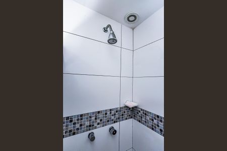 Apartamento para alugar com 50m², 2 quartos e 1 vaga Apartamento para alugar com 50m², 2 quartos e 1 vagaBanheiro