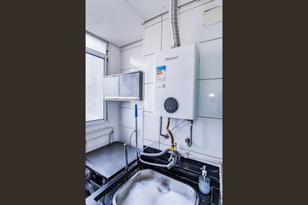 Área de Serviço de apartamento para alugar com 2 quartos, 50m² em Jardim Iris, São Paulo