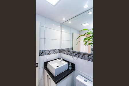 Apartamento para alugar com 50m², 2 quartos e 1 vaga Apartamento para alugar com 50m², 2 quartos e 1 vagaBanheiro