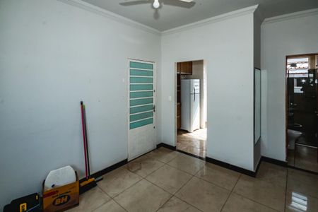 Apartamento para alugar com 42m², 2 quartos e 1 vagaSala