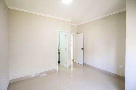 Casa de condomínio para alugar com 100m², 3 quartos e 1 vaga Casa de condomínio para alugar com 100m², 3 quartos e 1 vagaSuíte