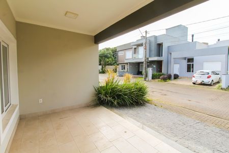 Casa de condomínio para alugar com 100m², 3 quartos e 1 vaga Casa de condomínio para alugar com 100m², 3 quartos e 1 vagaGaragem