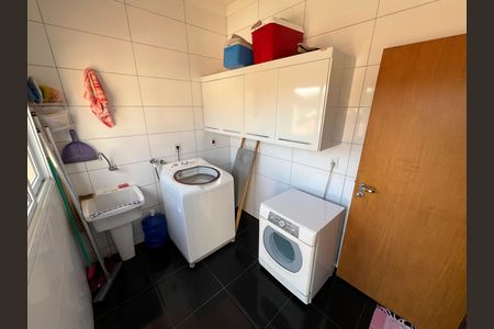 Área de Serviço de casa à venda com 3 quartos, 191m² em Parque Nova Suica, Valinhos