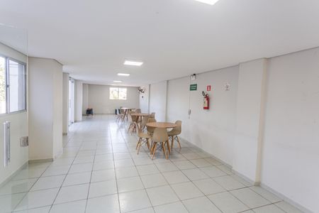 Apartamento à venda com 46m², 2 quartos e 1 vaga Apartamento à venda com 46m², 2 quartos e 1 vagaÁrea Comum - Salão de Festas