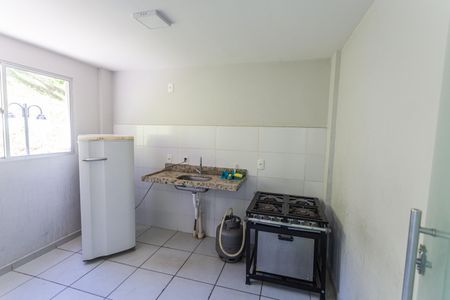 Apartamento à venda com 46m², 2 quartos e 1 vaga Apartamento à venda com 46m², 2 quartos e 1 vagaÁrea Comum - Cozinha do Salão de Festas