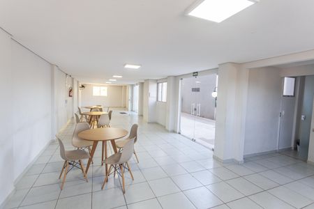 Apartamento à venda com 46m², 2 quartos e 1 vaga Apartamento à venda com 46m², 2 quartos e 1 vagaÁrea Comum - Salão de Festas