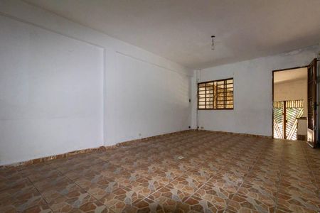 Sala de casa à venda com 2 quartos, 124m² em Jardim Eliane, São Paulo