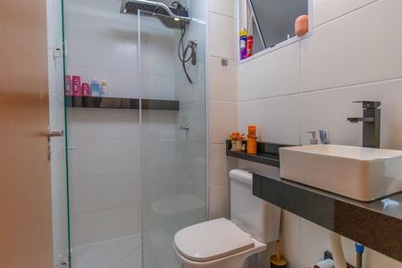 Apartamento para alugar com 47m², 2 quartos e 1 vaga Apartamento para alugar com 47m², 2 quartos e 1 vagaBanheiro