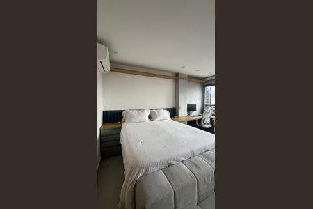 Sala / Quarto de apartamento para alugar com 1 quarto, 28m² em Itaim Bibi, São Paulo