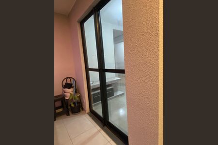 Apartamento para alugar com 42m², 2 quartos e 1 vaga Apartamento para alugar com 42m², 2 quartos e 1 vagaVaranda