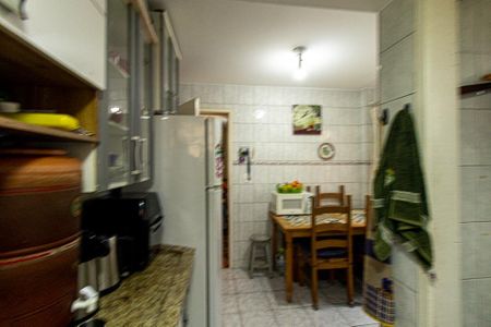 Cozinha de apartamento à venda com 3 quartos, 70m² em Tingui, Curitiba