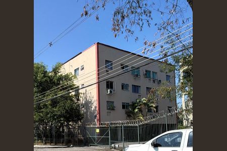 Apartamento à venda com 46m², 2 quartos e 1 vaga Apartamento à venda com 46m², 2 quartos e 1 vagaFachada