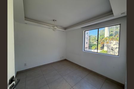 Apartamento à venda com 46m², 2 quartos e 1 vaga Apartamento à venda com 46m², 2 quartos e 1 vagaQuarto 1