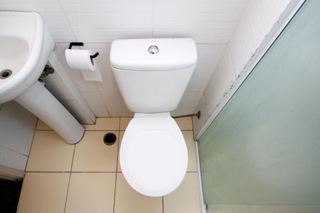 Apartamento para alugar com 46m², 2 quartos e 1 vaga Apartamento para alugar com 46m², 2 quartos e 1 vagaBanheiro