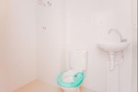 Banheiro Social  de apartamento à venda com 2 quartos, 51m² em Jardim Aida, Guarulhos