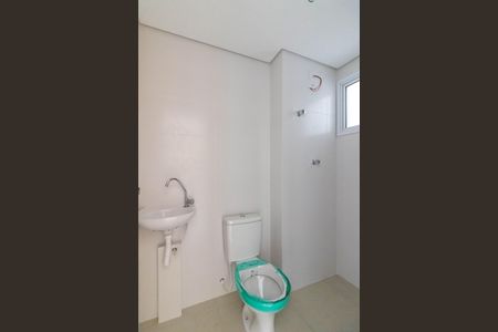 Apartamento à venda com 55m², 2 quartos e sem vaga Apartamento à venda com 55m², 2 quartos e sem vagaBanheiro