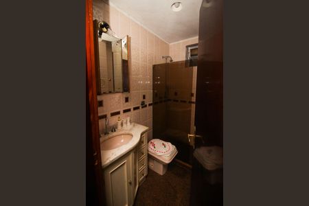 Banheiro social de apartamento à venda com 3 quartos, 141m² em Centro Histórico, Porto Alegre