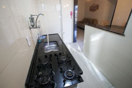 Cozinha de apartamento para alugar com 2 quartos, 50m² em Pechincha, Rio de Janeiro