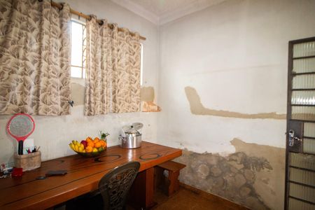 Casa à venda com 336m², 3 quartos e 6 vagas Casa à venda com 336m², 3 quartos e 6 vagasCozinha