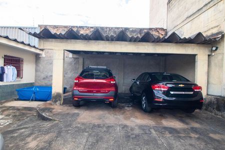 Área externa - Garagem de casa à venda com 3 quartos, 336m² em Lagoinha, Belo Horizonte