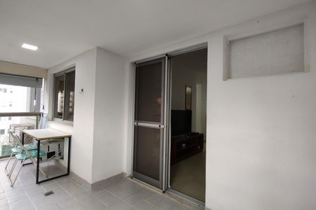 Varanda de apartamento à venda com 2 quartos, 72m² em Barra Olímpica, Rio de Janeiro