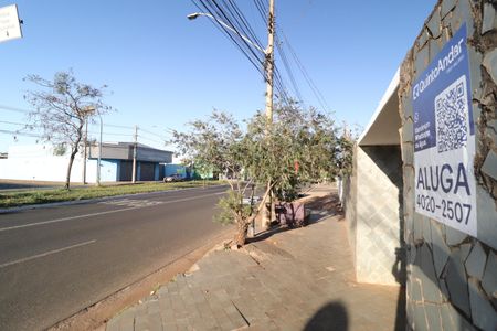 Casa para alugar com 159m², 3 quartos e 2 vagasPlaquinha