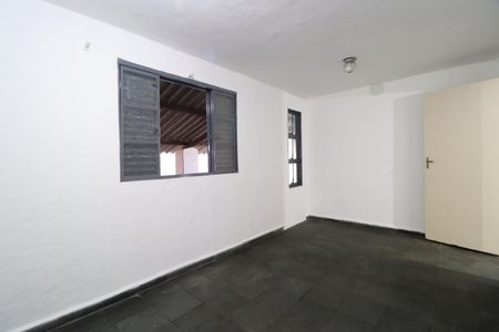 Casa para alugar com 159m², 3 quartos e 2 vagasQuarto 3