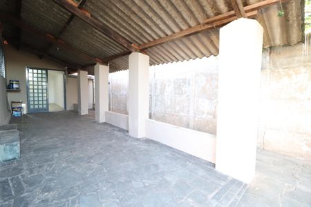 Casa para alugar com 159m², 3 quartos e 2 vagasVaranda