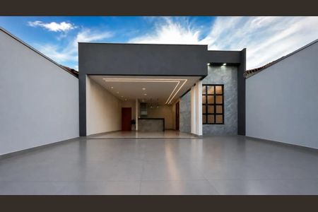 Casa para alugar com 150m², 3 quartos e 4 vagas Casa para alugar com 150m², 3 quartos e 4 vagasÁrea comum