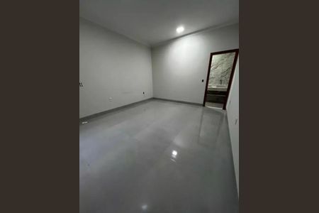 Casa para alugar com 150m², 3 quartos e 4 vagas Casa para alugar com 150m², 3 quartos e 4 vagasSuíte