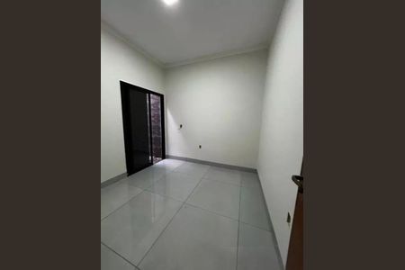 Casa para alugar com 150m², 3 quartos e 4 vagas Casa para alugar com 150m², 3 quartos e 4 vagasQuarto